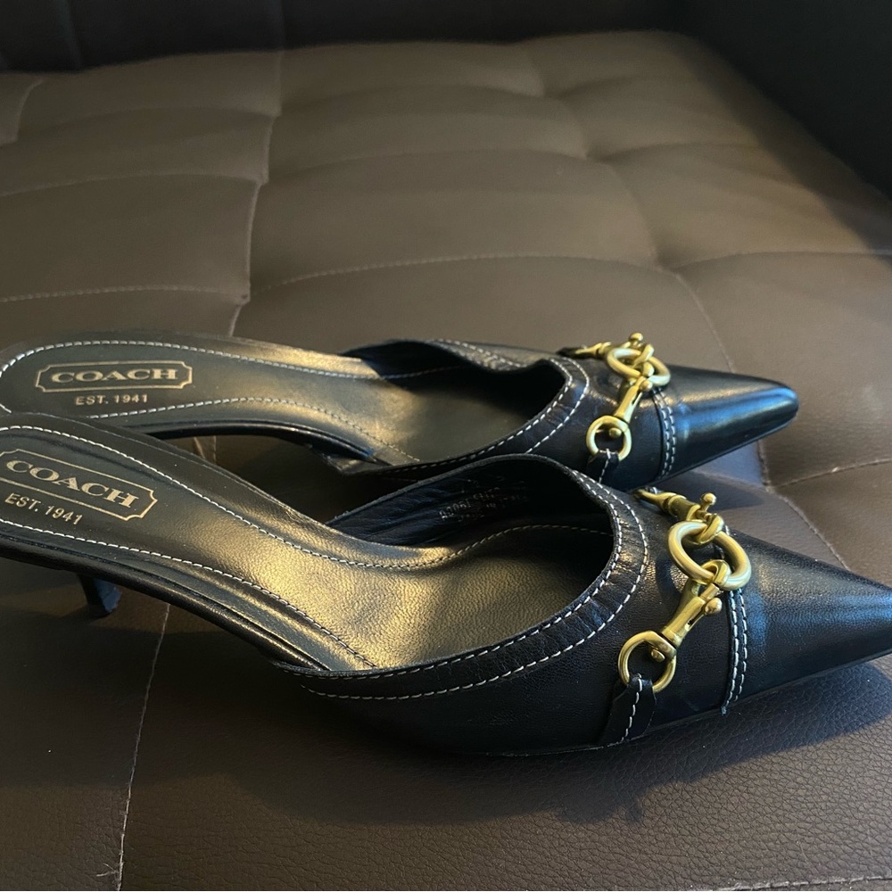 coach kitten heels
